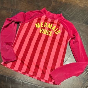 Mermaid vibes rash guard
